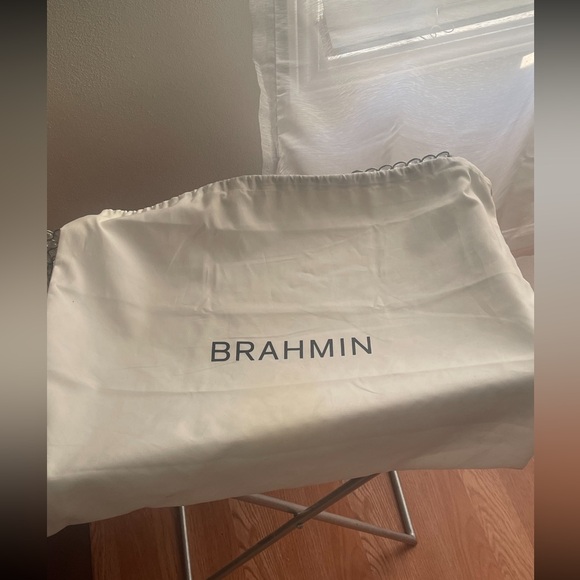 Women’s Brahmin bag 🍡🍭🍬🍡🍭🍫 - Picture 5 of 15